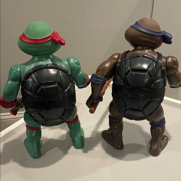 Nicolodeon Raphael & Donatello TMNT 12" Action Figures - Picture 4 of 8